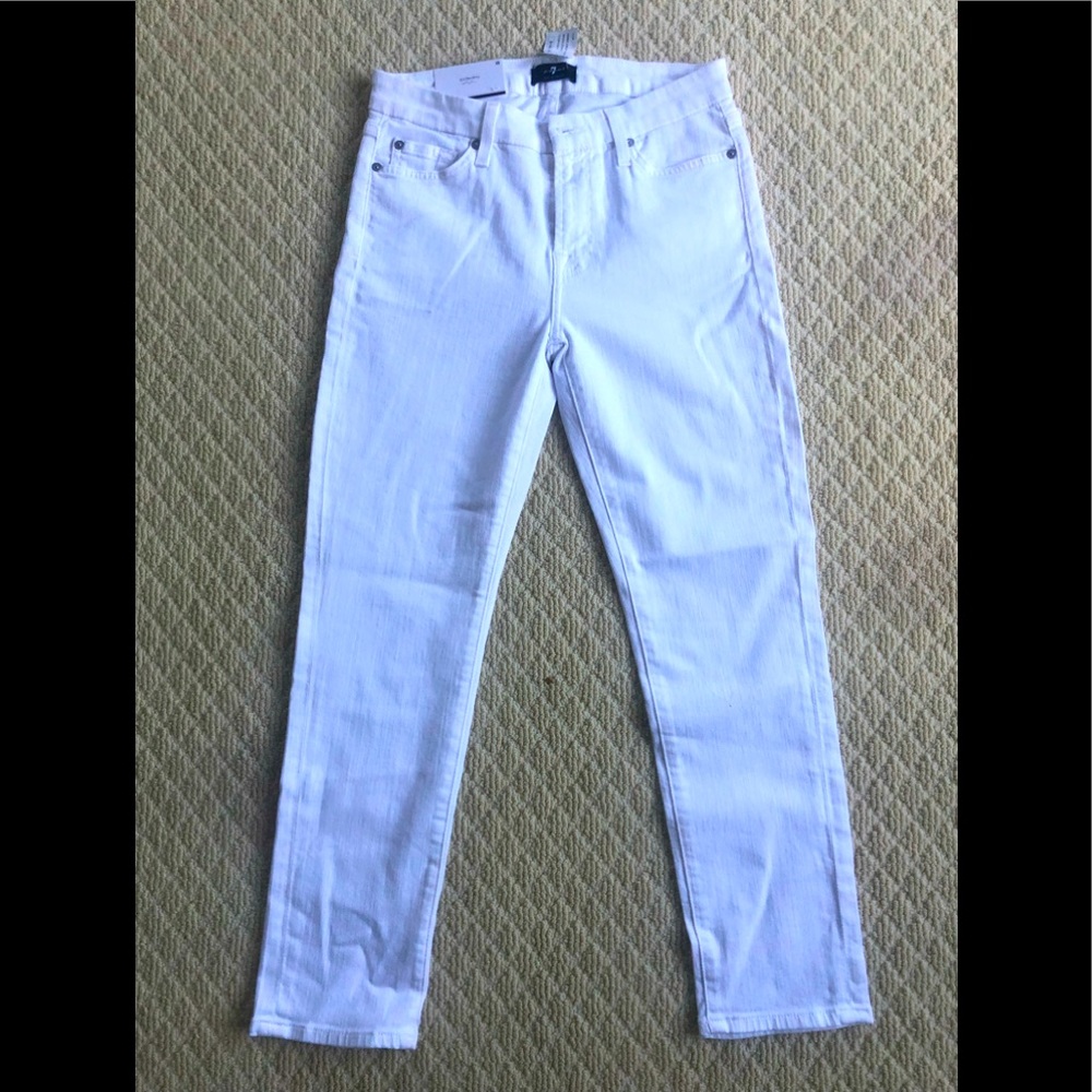Brand New Seven Jeans White Pants. Size 28
